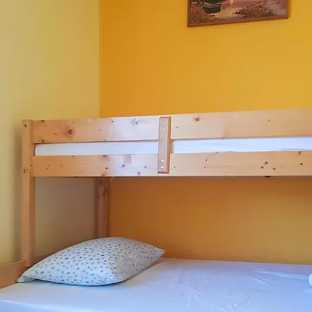 Gorgeous In Rogotin-ploce With Wifi Apartment Rogotin