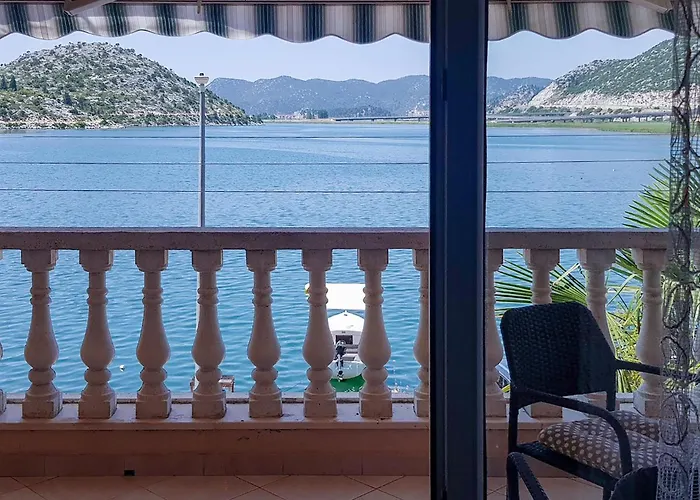 Gorgeous In Rogotin-ploce With Wifi Appartement Rogotin